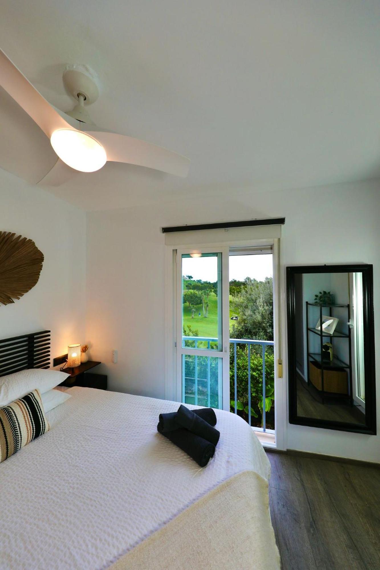 Casa Lozano Golf And Beach Caleta De Velez Exterior photo